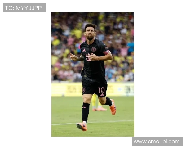 梅西助力巴黎逆转巴萨晋级八强上演精彩帽子戏法